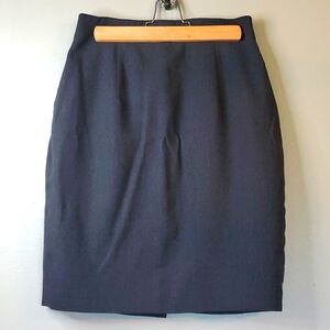 Valerie Steven's women's grey wool skirt. Size 8